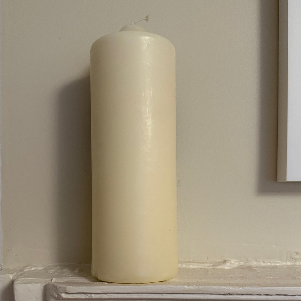 Inspirational Skull Pillar Candle - Picture 2 of 3